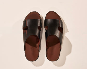 Forma Black